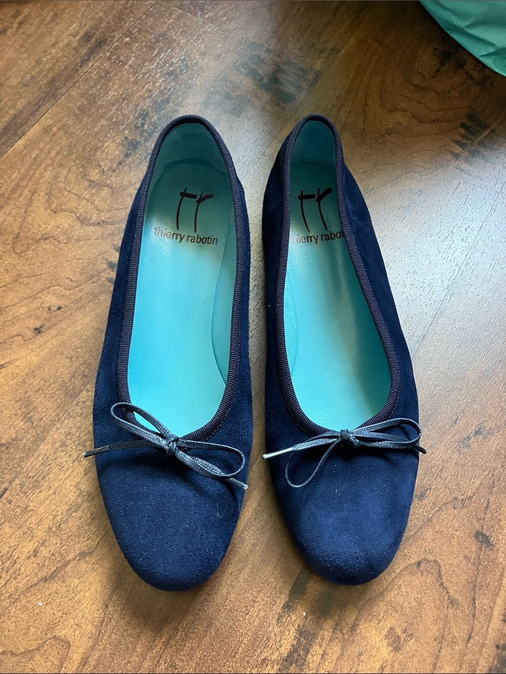 Thierry Rabotin suede leather ballet flats size EU 8 blue
